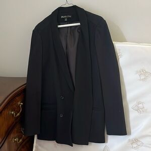 Elizabeth and James boyfriend fit blazer